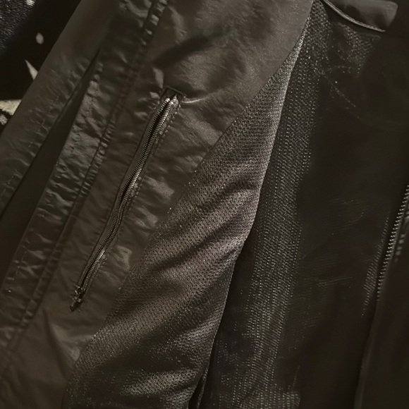 Women's Riding Jacket - Picture 8 of 10